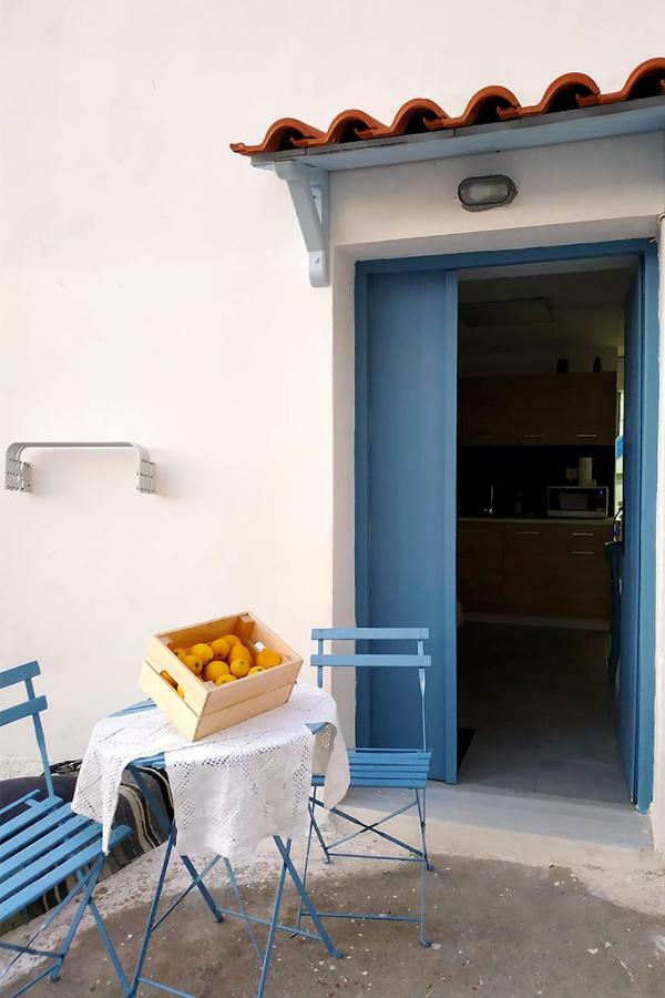 Theseus Apartment Poros Town Luaran gambar